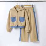 Dressipluusi ja pükste komplekt